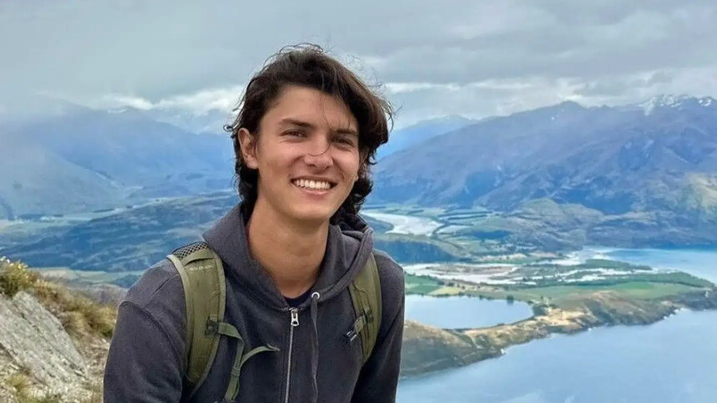 Grev Nikolai overvejer at flytte permanent til udlandet.