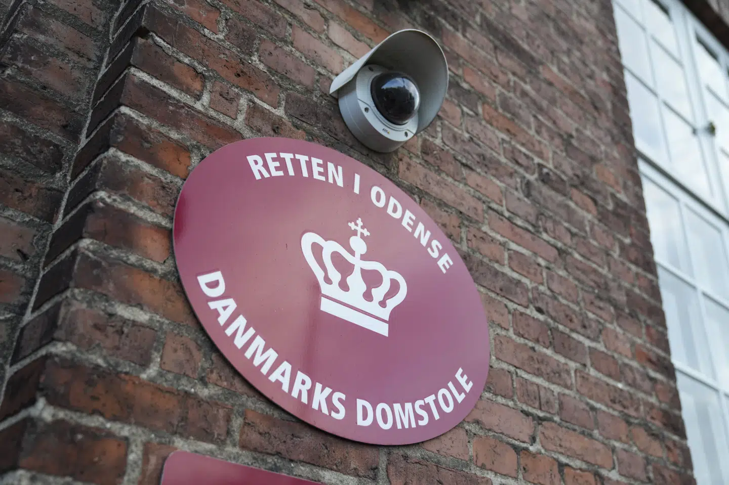 Retten i Odense har frakendt en kvinde rettigheden til at arbejde som læge i to år, fordi hun misbrugte sin ekspartners oplysninger til at udskrive medicin, hun selv tog. (Arkivfoto).