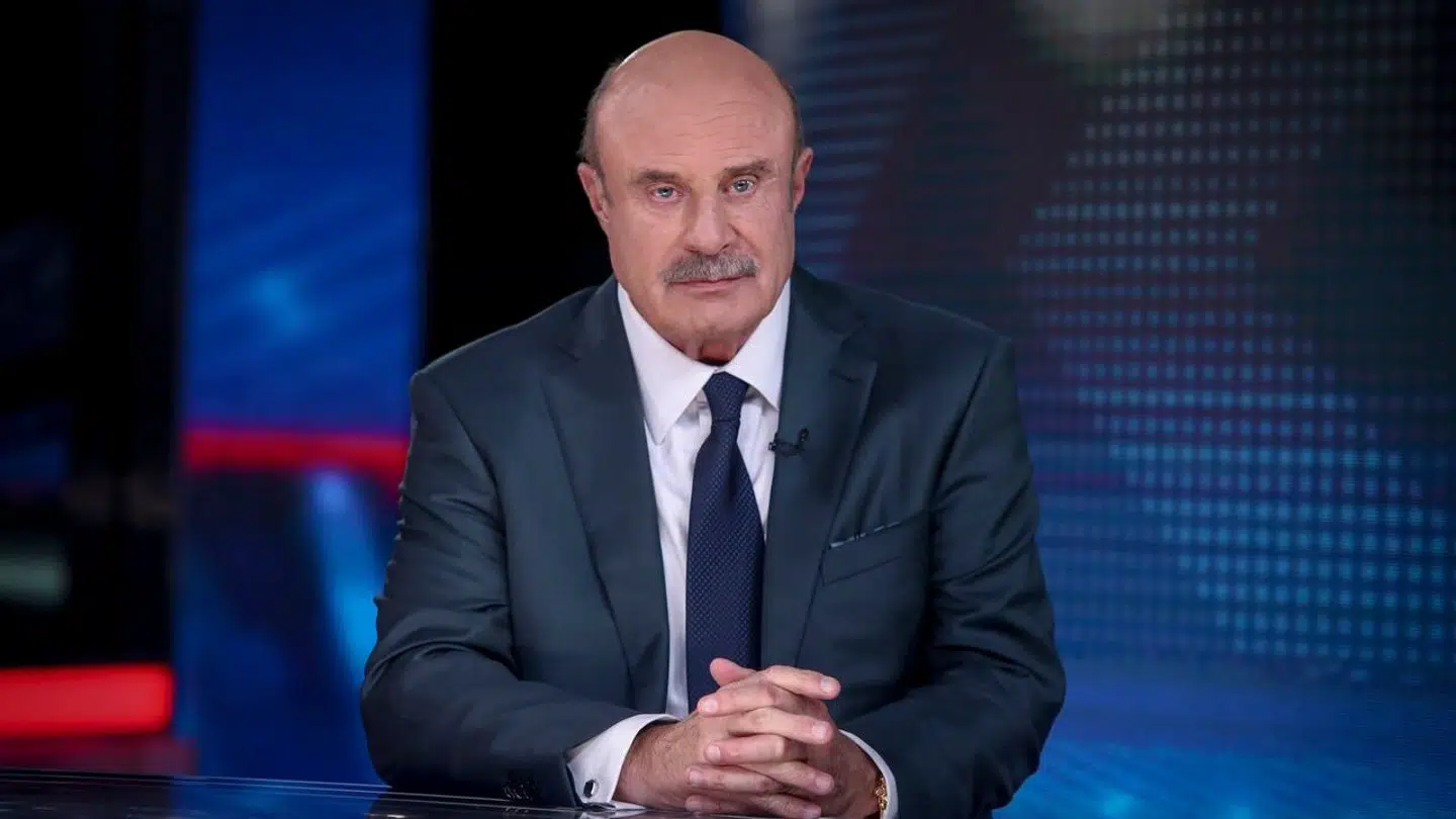 Phil McGraw har en doktorgrad i psykologi, men er mest af alt kendt for sit talkshow Dr. Phil, som Trump gæstede tirsdag.