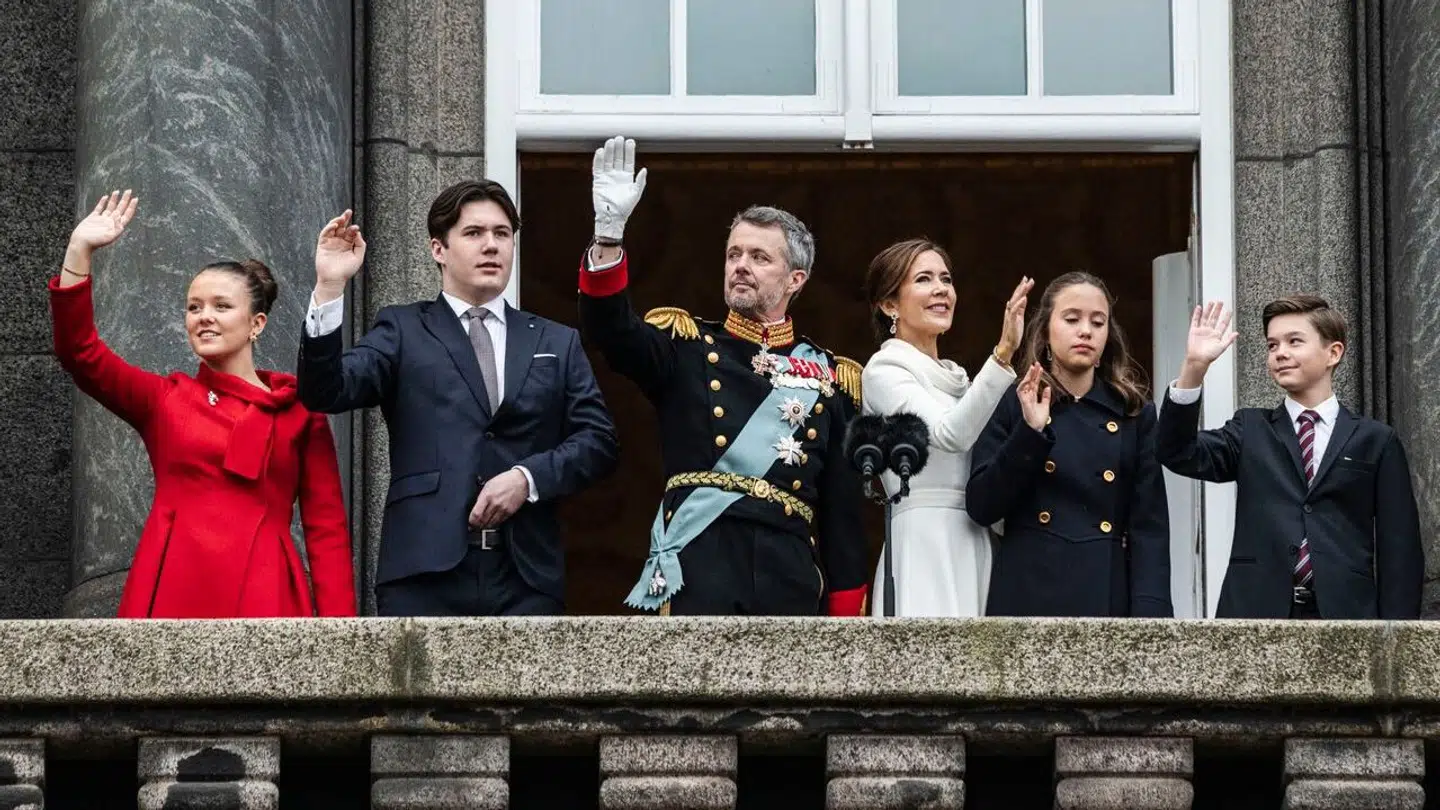 Det bliver første gang, kronprins Christian skal hjemmefra i så lang tid alene.