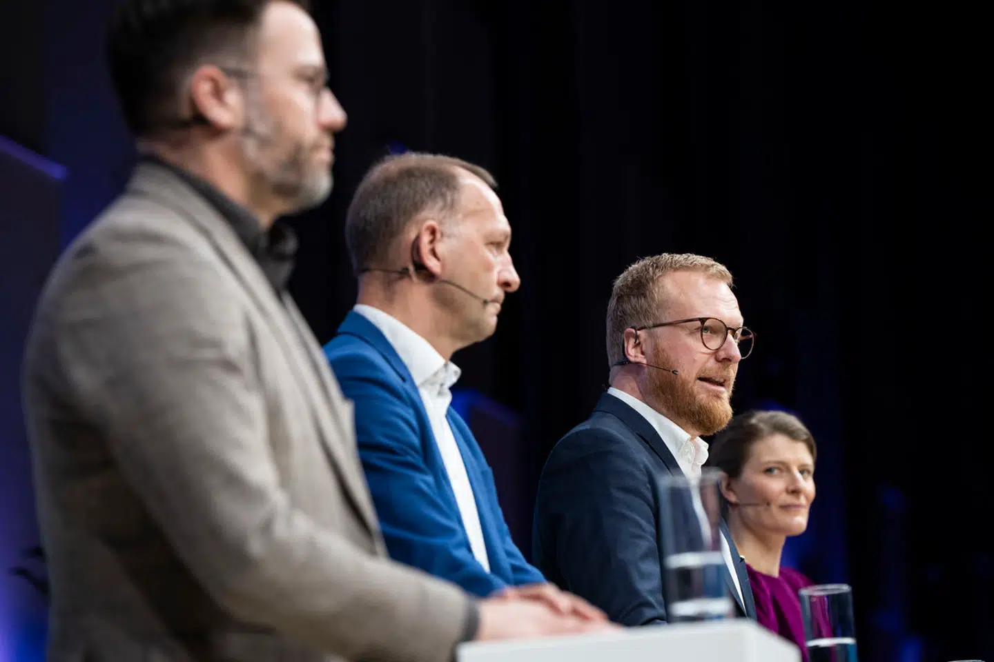 »Det er afgørende, at vi som samfund værner om den unikke danske aftalemodel. Den spiller en nøglerolle i, at danske virksomheder klarer sig så relativt godt i den internationale konkurrence,« skriver Morten Skov Christiansen og Jacob Holbraad.