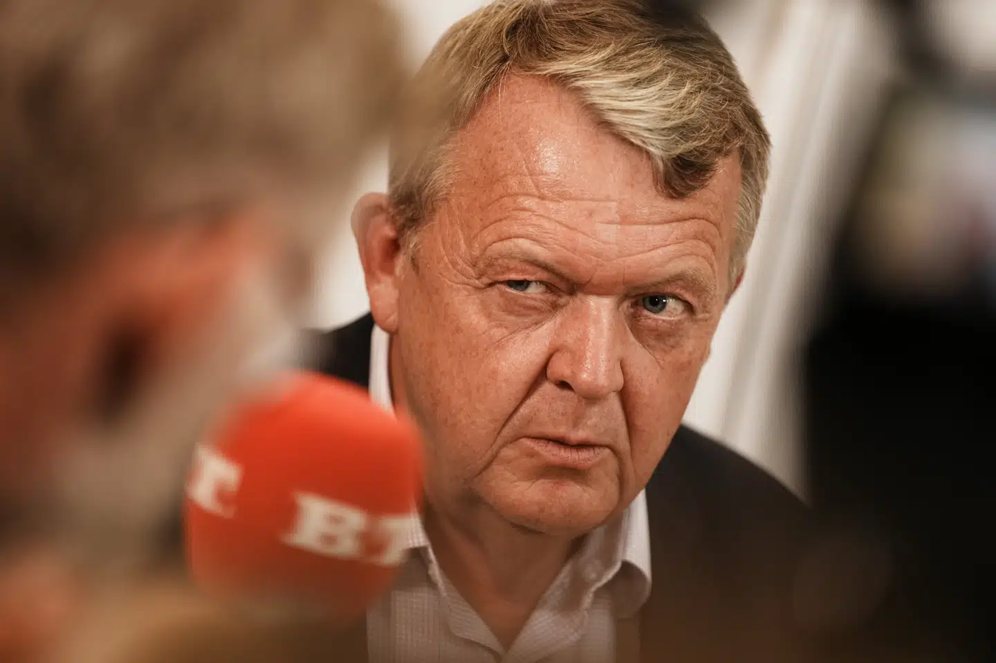 - Jeg tror og håber, at vi oven på det er i stand til at træffe beslutninger om, at man ikke en anden gang skal vågne op til en avisforside om, at det hele står i flammer, siger Lars Løkke Rasmussen.