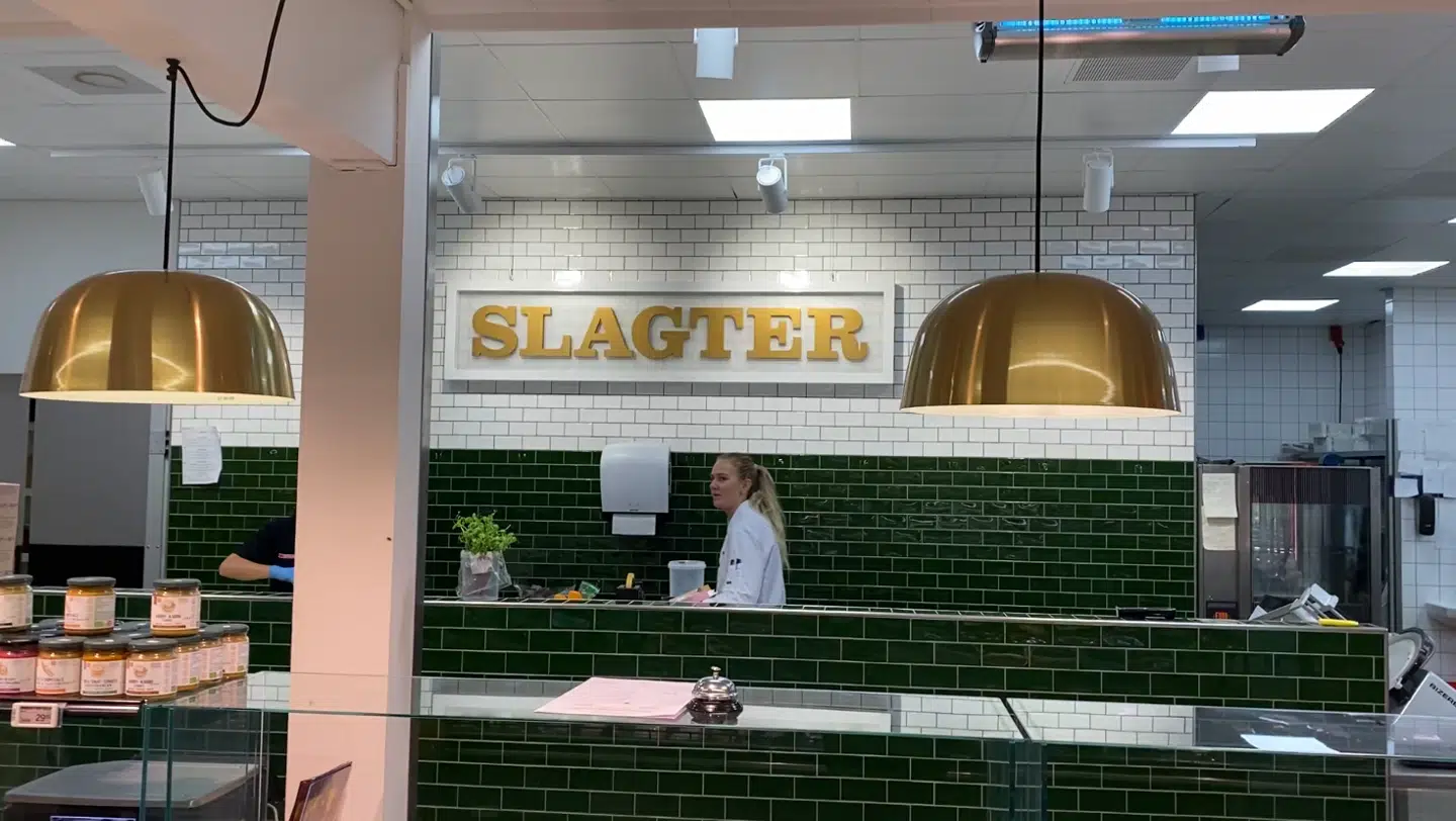 Også slagterafdelingen har fået en ordentlig tur. Det er dog den enkelte SPAR-købmand, som bestemmer udtrykket, og det er også købmanden, der bestemmer, hvor mange penge, der skal bruges.