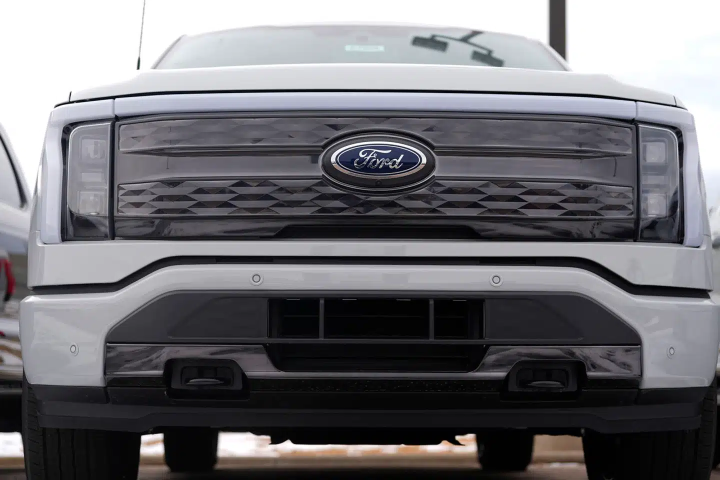 En elektrisk Ford F150 Lightning er næsten seks meter lang og over to meter bred – samt udtryk for en stigende »bilfedme«, der vækker forskningsmæssig bekymring.