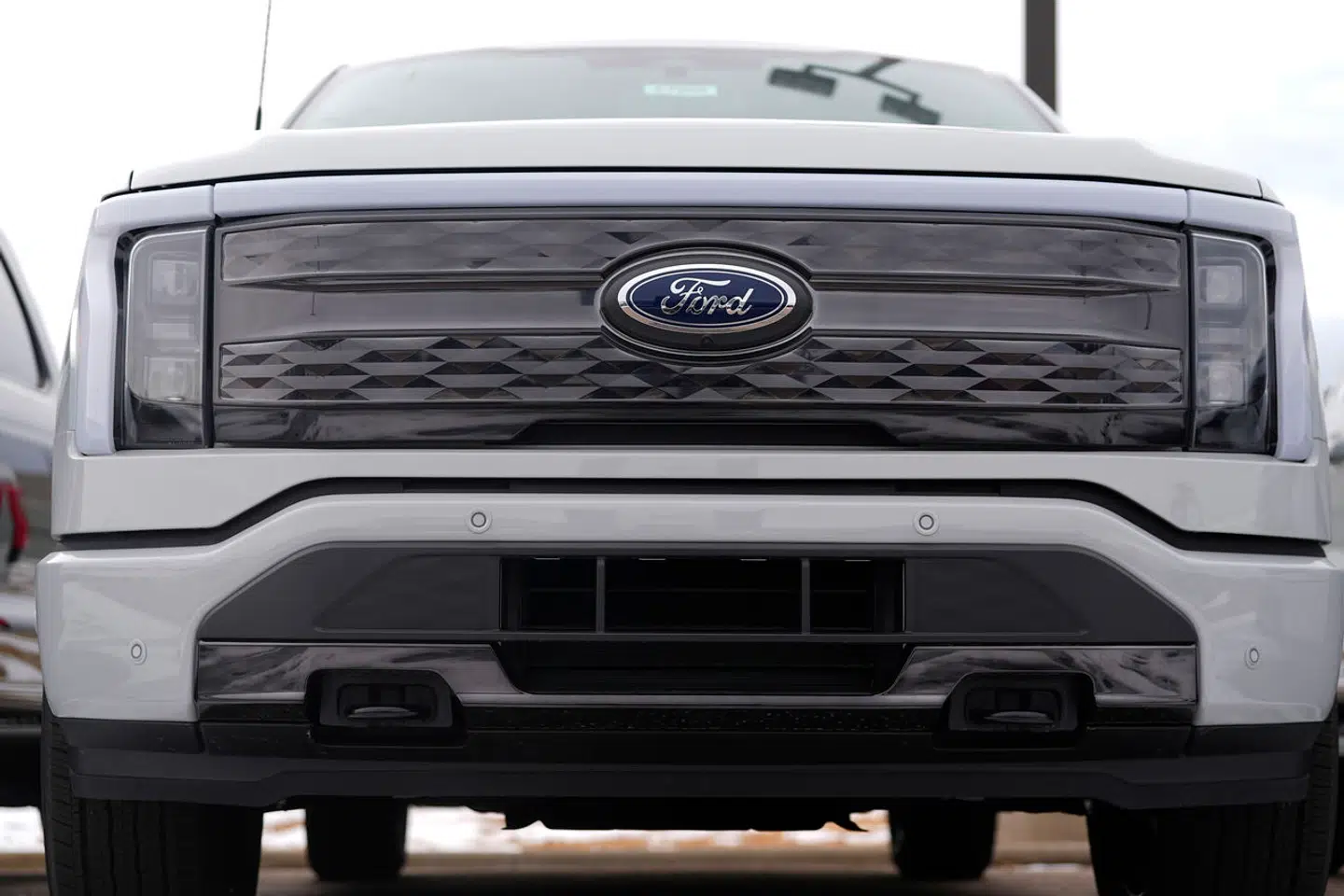 En elektrisk Ford F150 Lightning er næsten seks meter lang og over to meter bred – samt udtryk for en stigende »bilfedme«, der vækker forskningsmæssig bekymring.