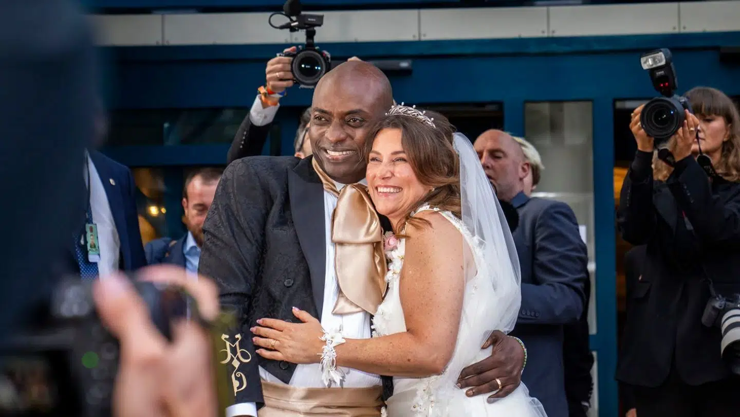 Prinsesse Märtha Louise talsmand afviser, at brudeparret iscenesatte situationer med pressen.