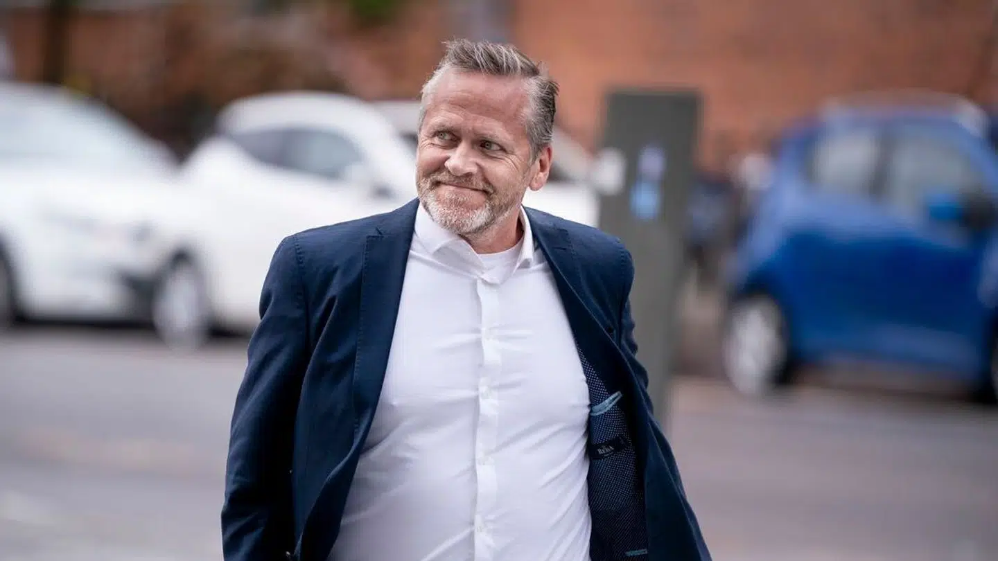 Anders Samuelsen stopper i sin tilling som administrerende direktør i virksomheden UV Medico, og er nu flyttet til Schweiz.