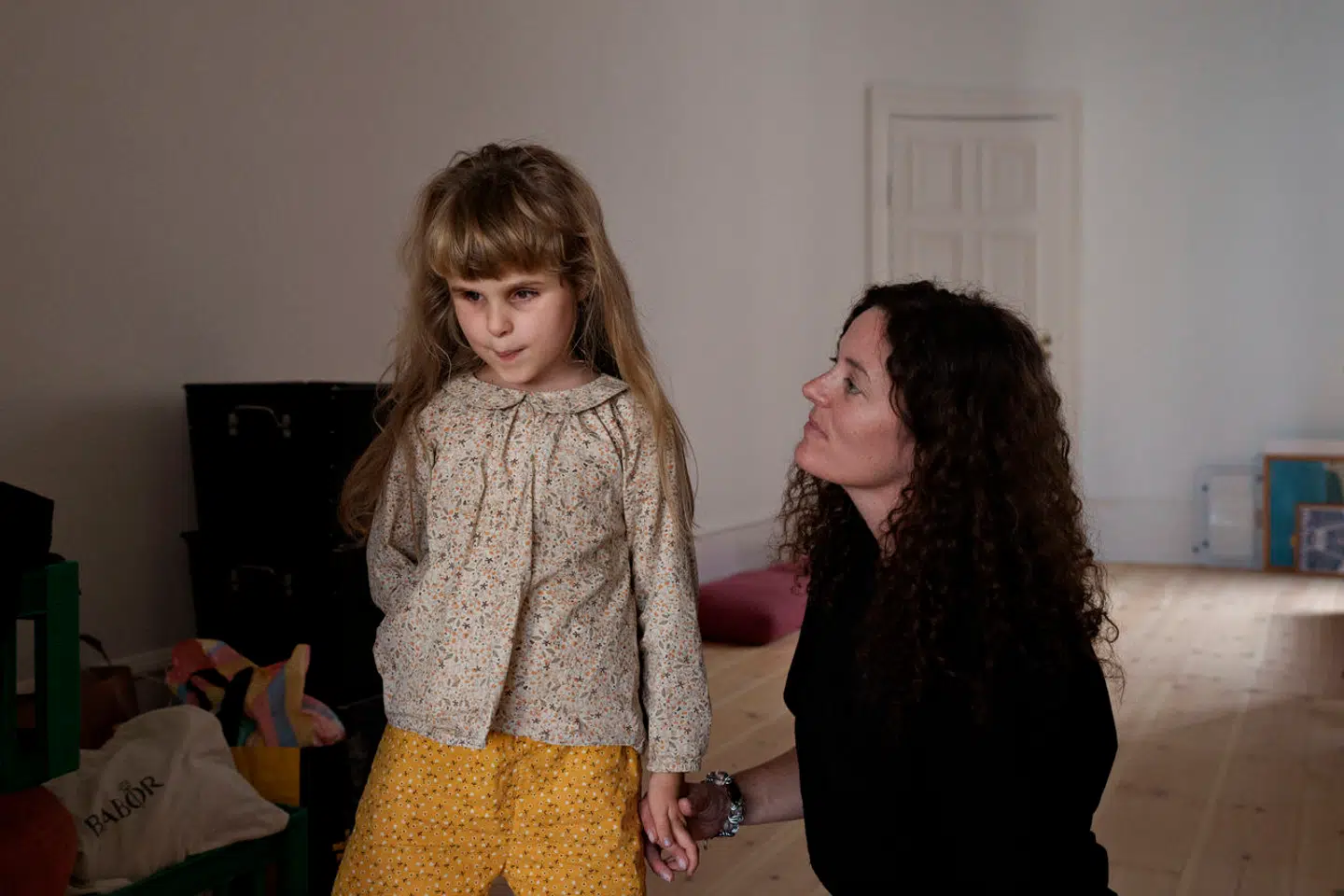 Paloma, der er blind, er sammen med sin mor, Rikke Hubert, hovedpersonen i den ene af to retssager mod Københavns Kommune, der reelt handler om omsorgssvigt af børn med særlige behov i dagtilbud.