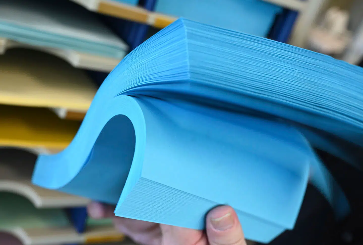 At papir kan skære i bløde materialer har dog også anvendelsesmuligheder. Arkivfoto: Uli Deck, Scanpix