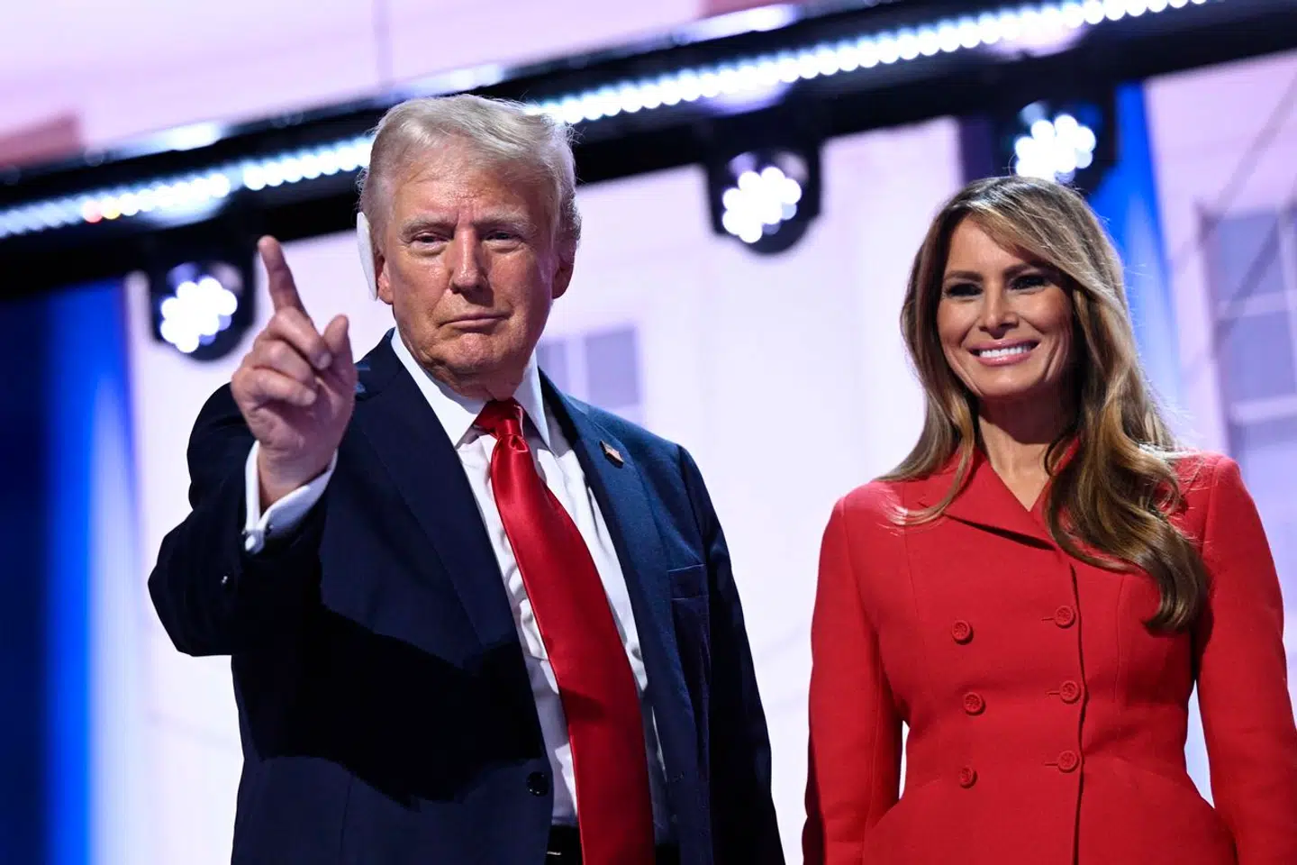 Her ses Donald og Melania Trump til det republikanske partikonvent i juli.