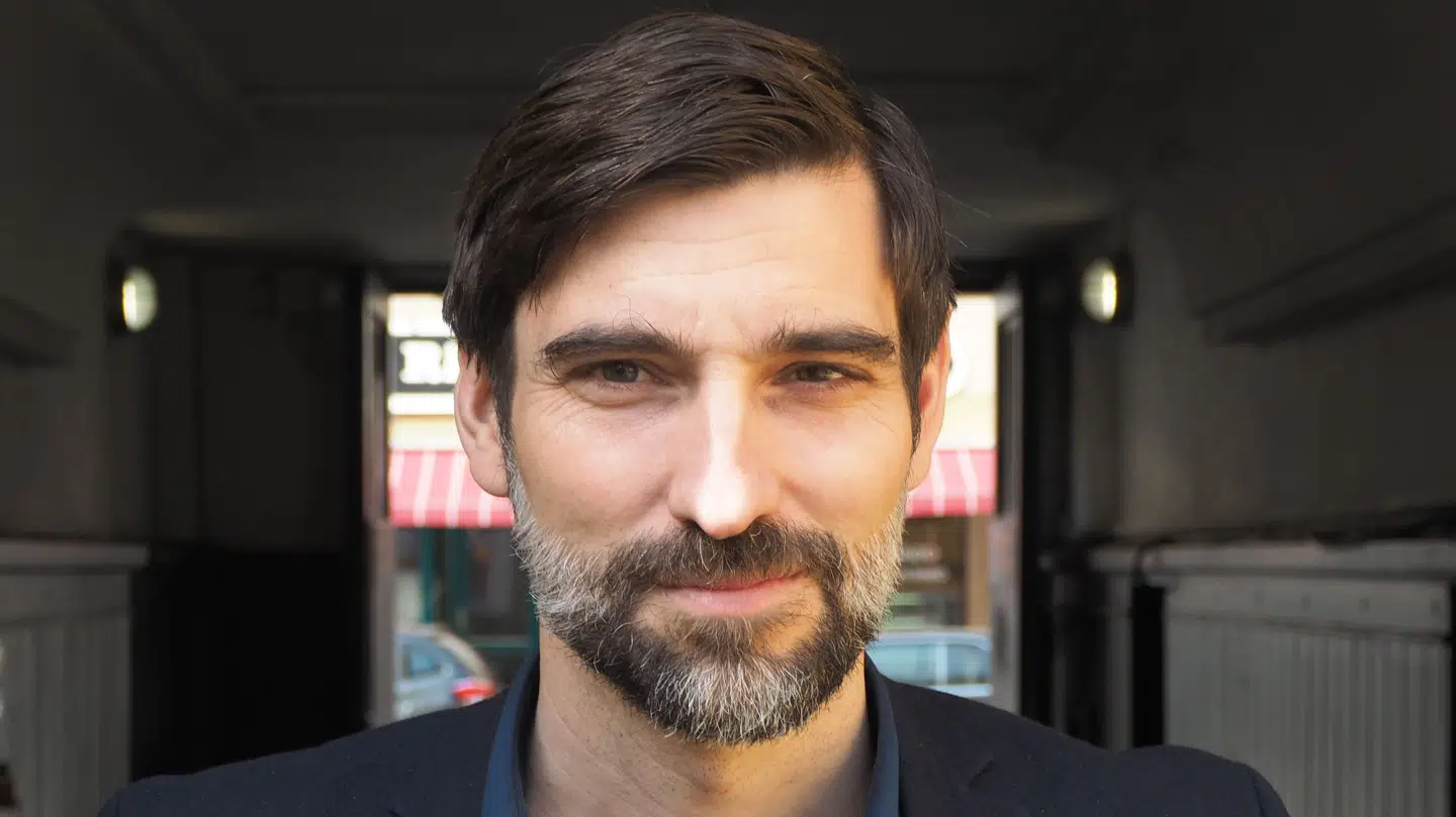 Mellemfolkeligt Samvirkes generalsekretær, Tim Whyte, afviser kritikken.