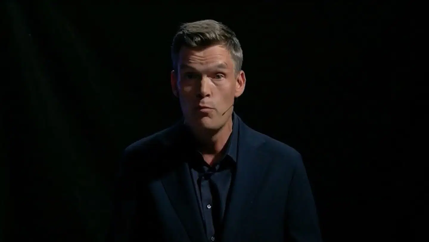 Viaplay-profilen Peter Grønborg medvirker sammen med andre kendte tv-personligheder i ny kampagne.