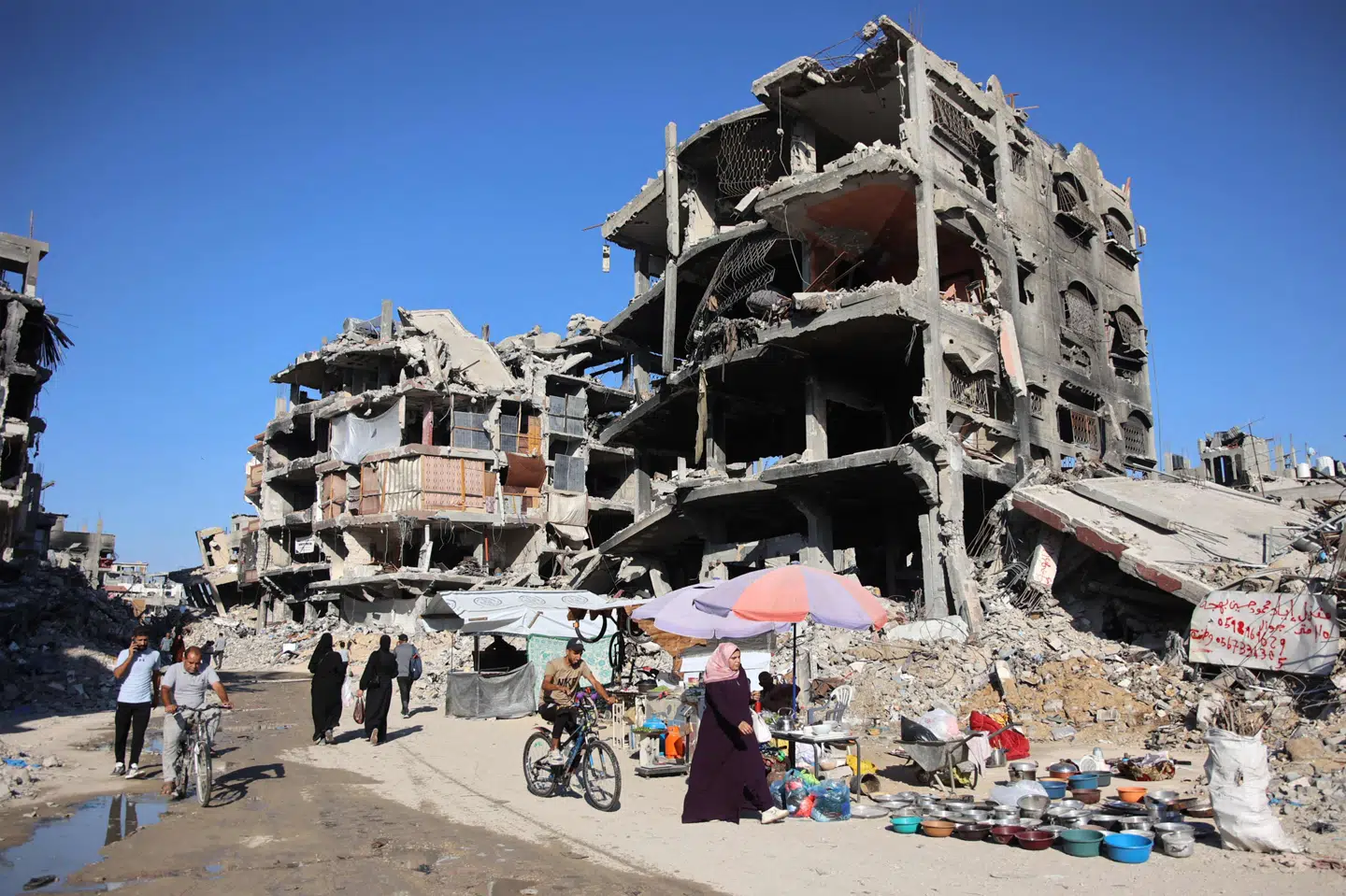 Store dele af Gazastriben er blevet lagt i ruiner, efter at Israel har gennemført voldsomme angreb mod det palæstinensiske område i snart et år. (Arkivfoto).