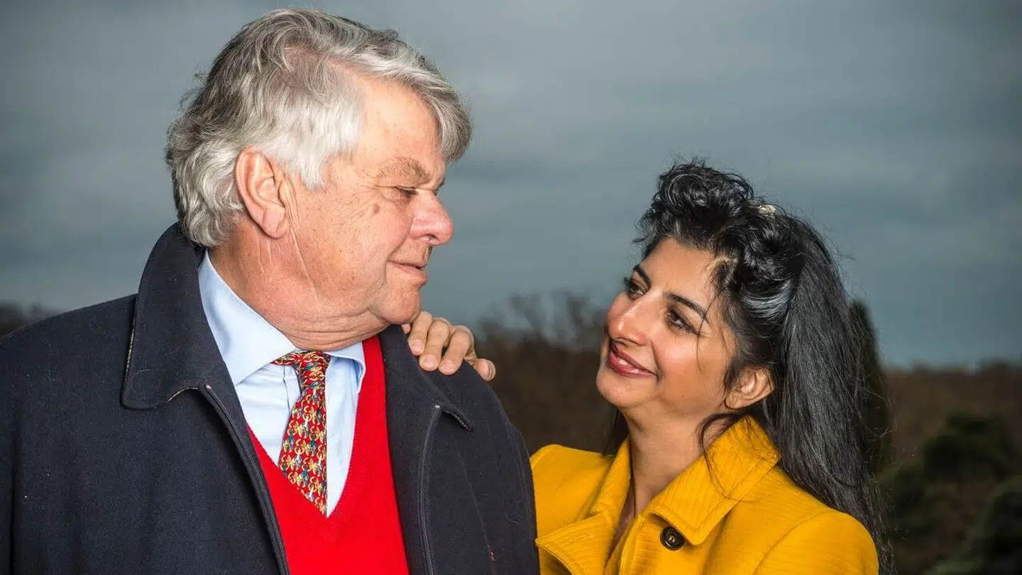 Ægteparret Christian Kjær og Susan Astani har modtaget hver deres stævning fra rigmandens ældste søn, Philip Kjær, som rigmanden har forsøgt at gøre arveløs.