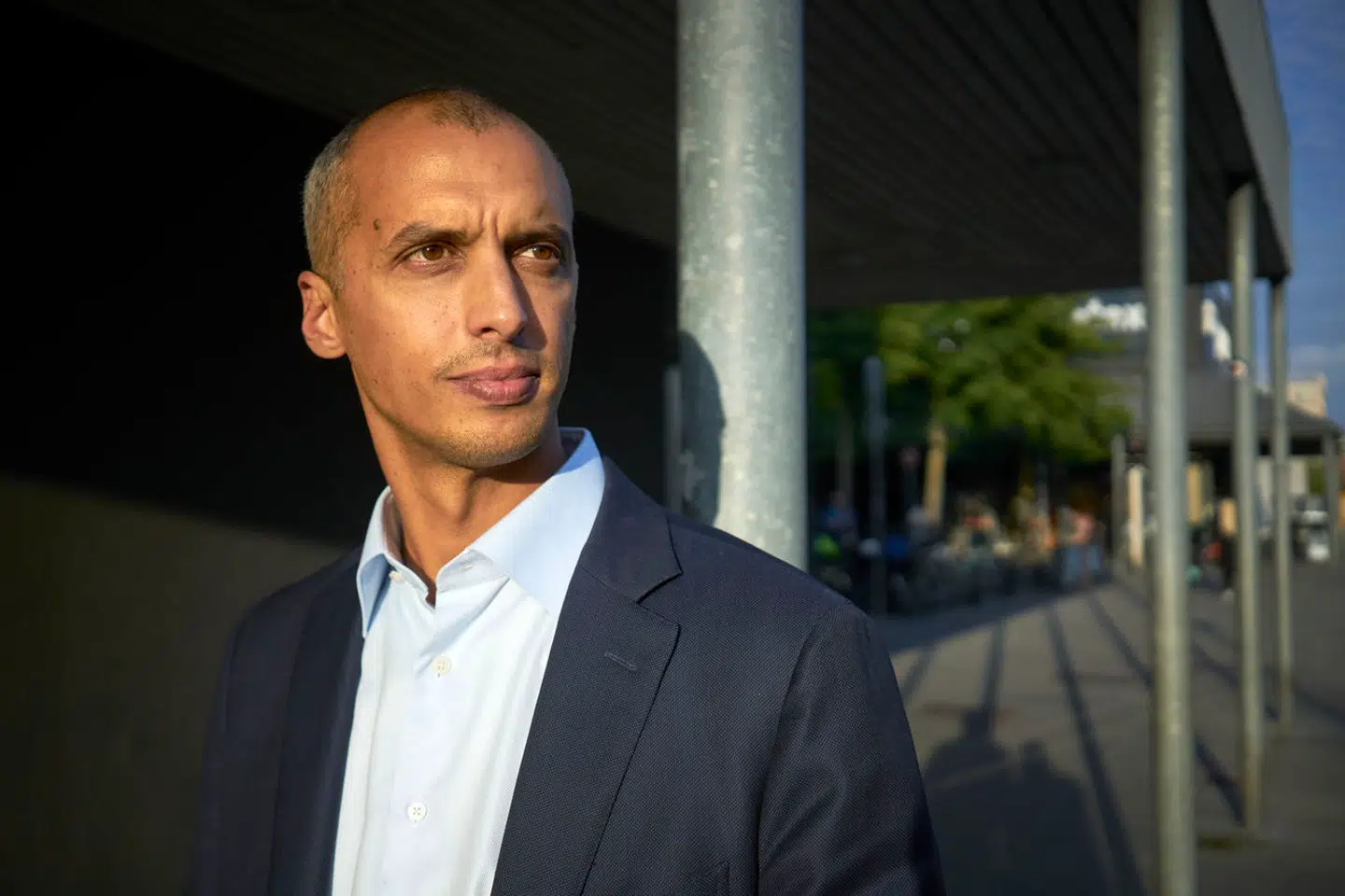 Undervisningsminister Mattias Tesfaye afviser, at den klassisksproglige linje vil forsvinde uden særligt tilskud, men vil samtidig ikke give udsatte sprogfag garantier.