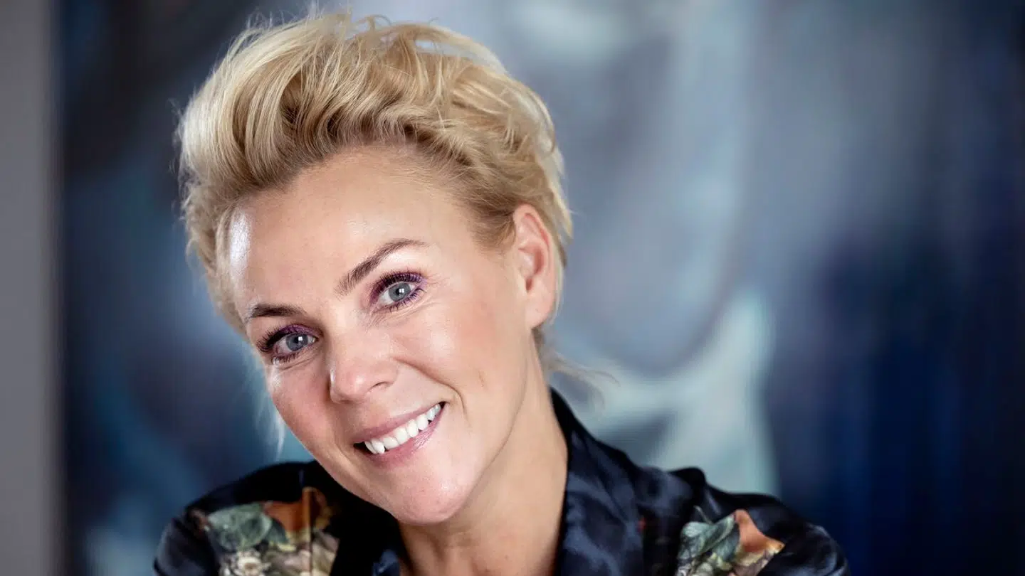 Tv-værten Lene Beier er flyttet til Østrig hvor de vil købe og drive et hotel