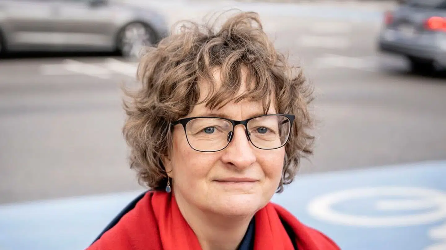 Borgmester Line Barfod beskyldes for inhabilitet i en sag om en cykelbro til over 200 millioner kroner.