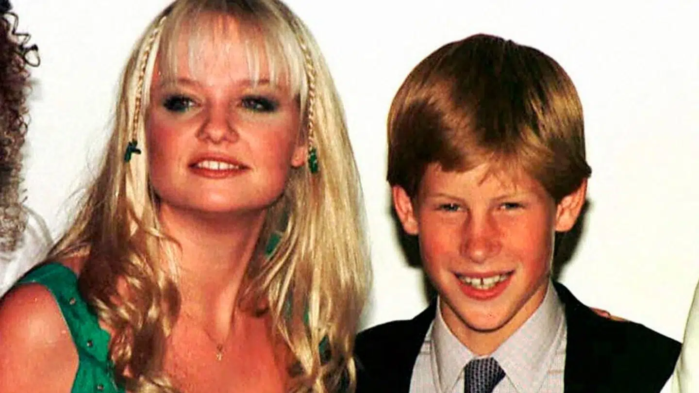 En ung prins Harry i selskab med Emma Bunton fra Spice Girls.