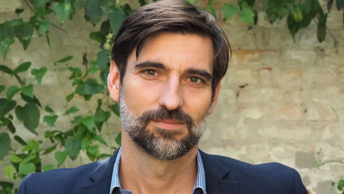 Mellemfolkeligt Samvirkes generalsekretær, Tim Whyte, ønsker ikke at svare på B.T.s spørgsmål om deres samarbejdspartner.