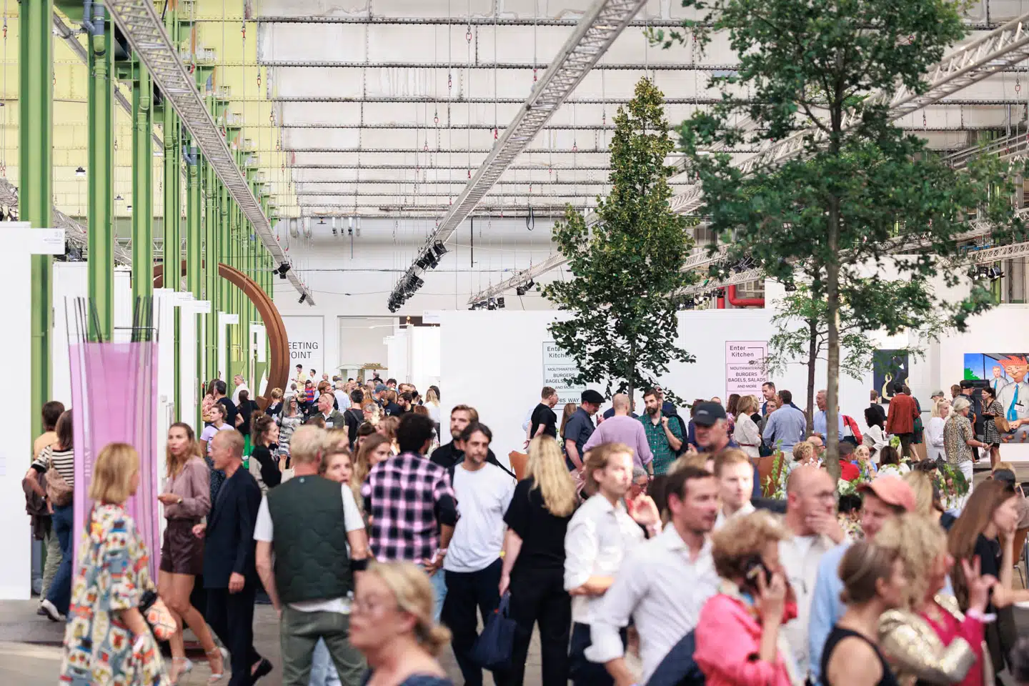 Der blæser nye vinde på kunstscenen i Danmark. Her et billede fra Enter Art Fair, der netop er blevet afholdt i København.