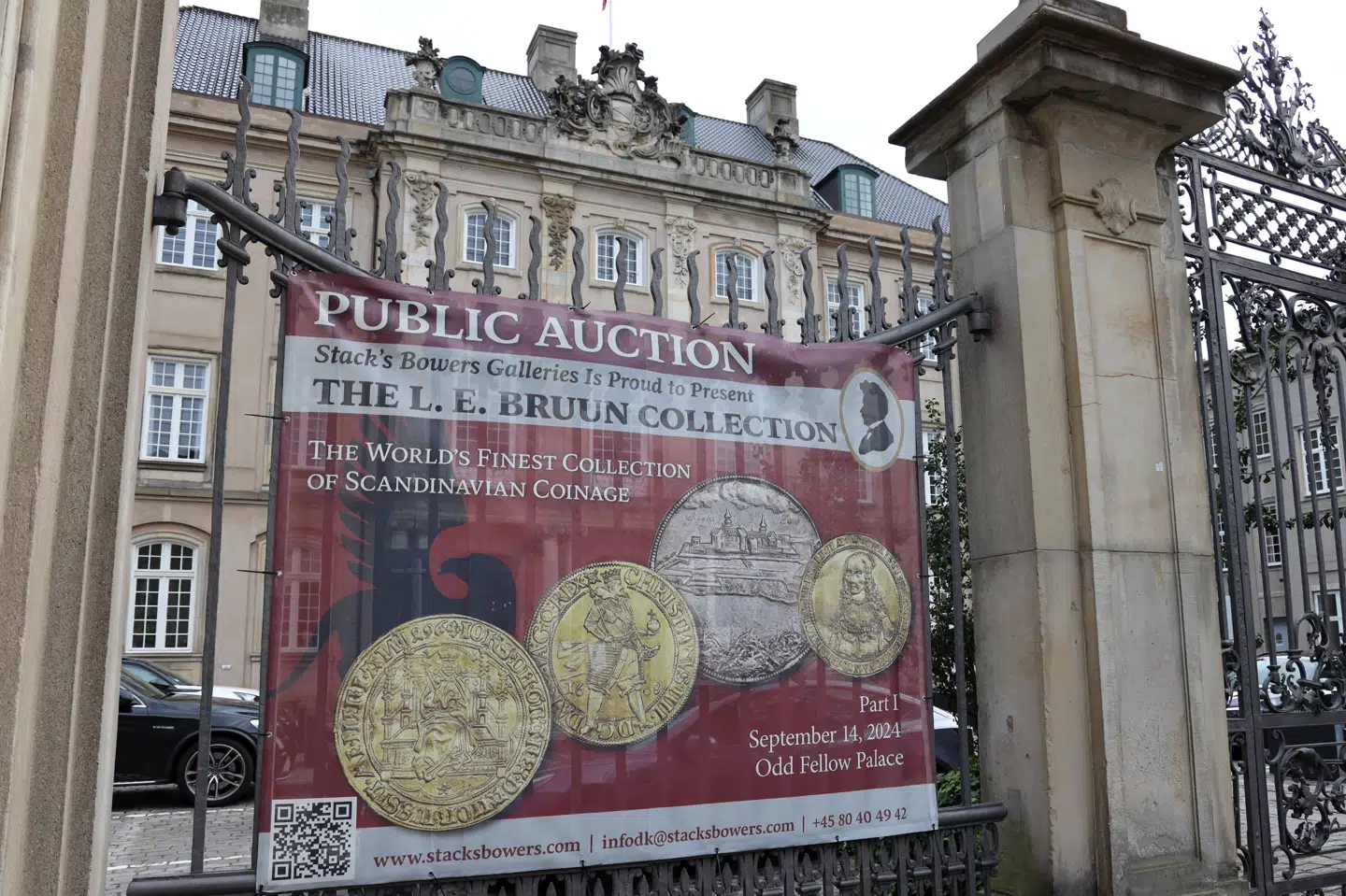 Auktionen over de gamle mønter blev holdt i Odd Fellow Palæet i København.