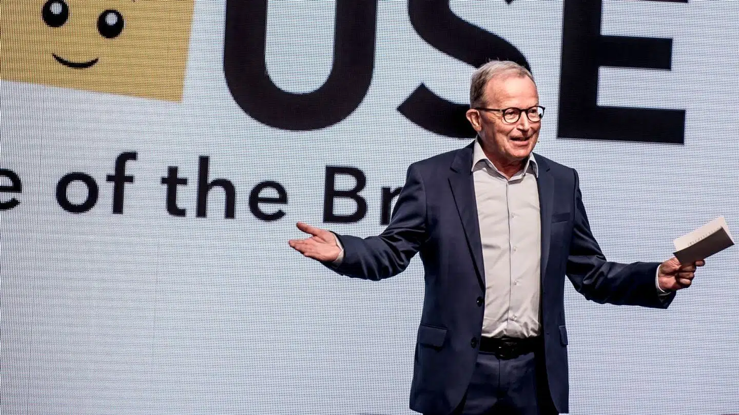 Kjeld Kirk Kristiansen har overdraget ledelsen af Kirkbi til sine børn, fjerde generation af Lego-familien.