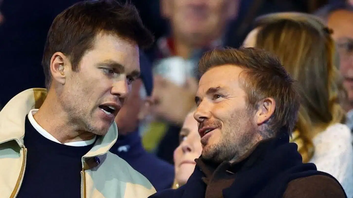 To af sportsverdens mest kendte skikkelser sad side om side.