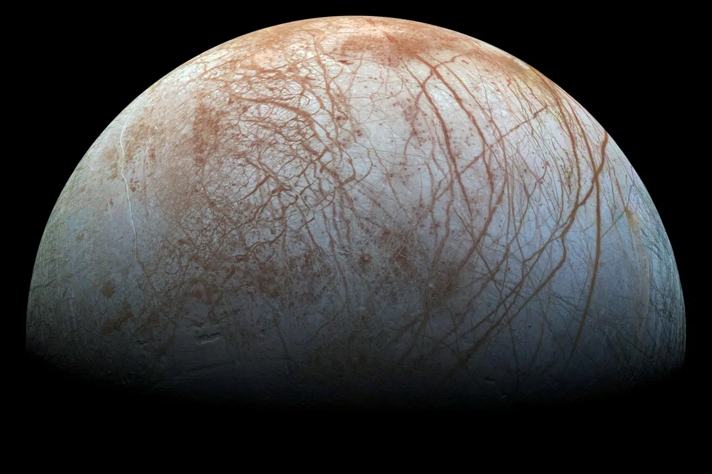 Her ses et billede af Jupiters måne Europa, som er lavet af Nasa ud fra billeder, der er taget i slutningen af 90'erne. (Arkivfoto).