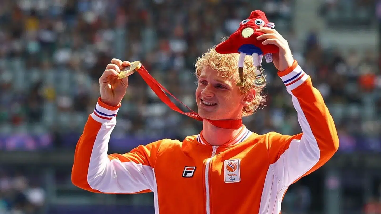 Joël de Jong vandt en guldmedalje ved PL i Paris.
