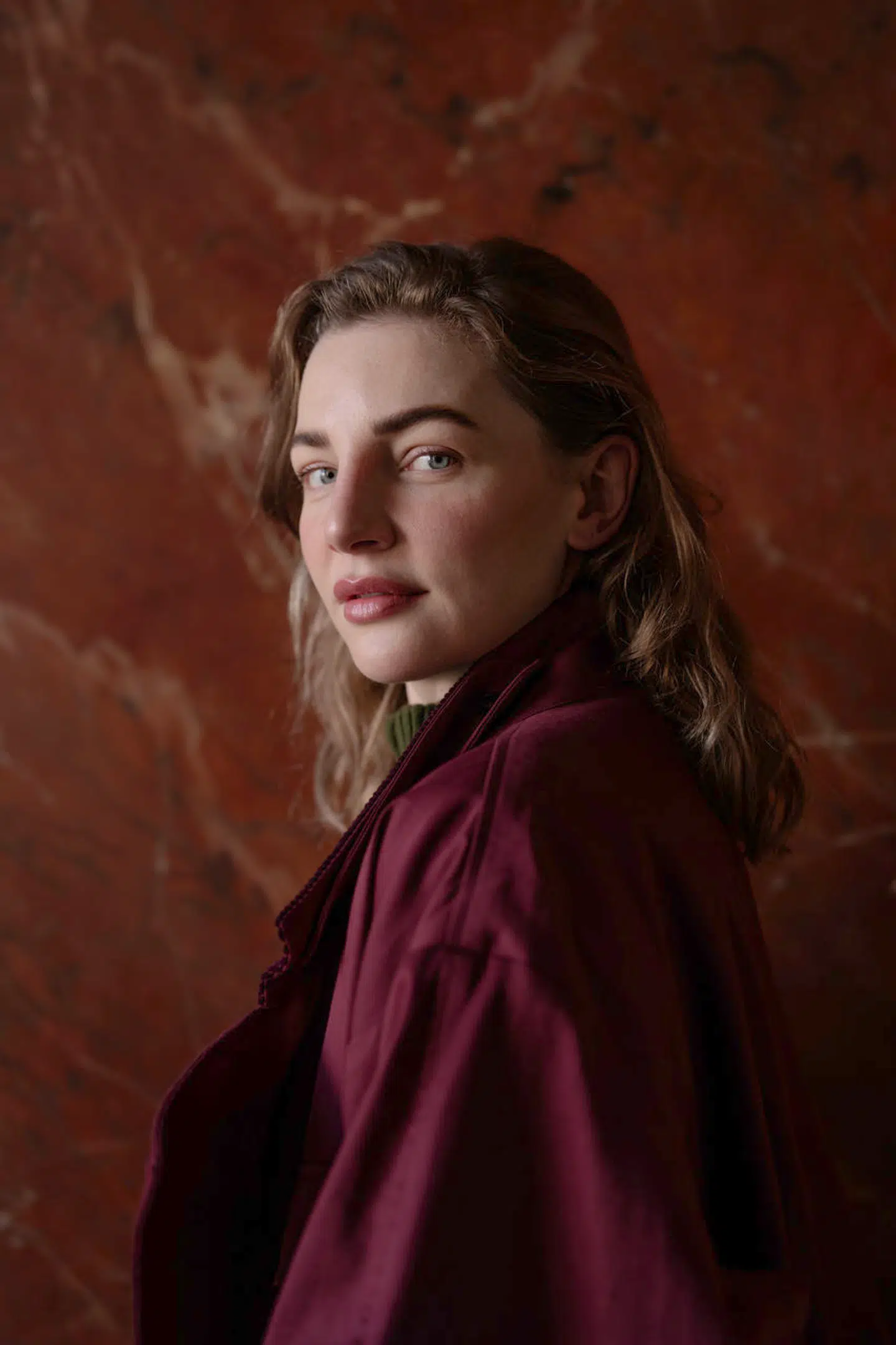 »Vi kørte simpelthen sur i det,« siger Molly Egelind om den tid, hvor hun og familien boede i en lille landsby uden for Hillerød og brugte rigtig meget tid på transport: »Vi var hele tiden enige om, at hvis det holdt op med at være godt, måtte vi lave det om. Så vi besluttede at begynde at se os om efter en bolig i København.«