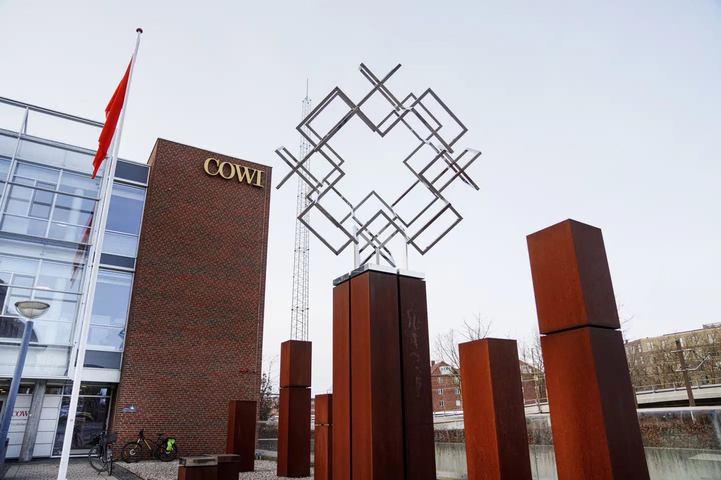 Cowis tilsyn med forurenet jord, der beskrives i TV 2-dokumentaren "Den sorte svane", levede ikke op til krav, konkluderer advokatundersøgelse. (Arkivfoto).