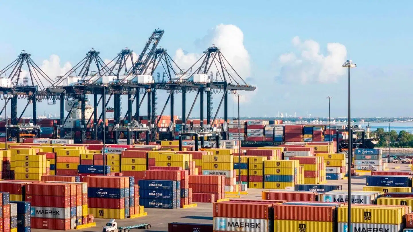 Her ses et billede fra havnen i Houston i den amerikanske delstat Texas den 20. september.