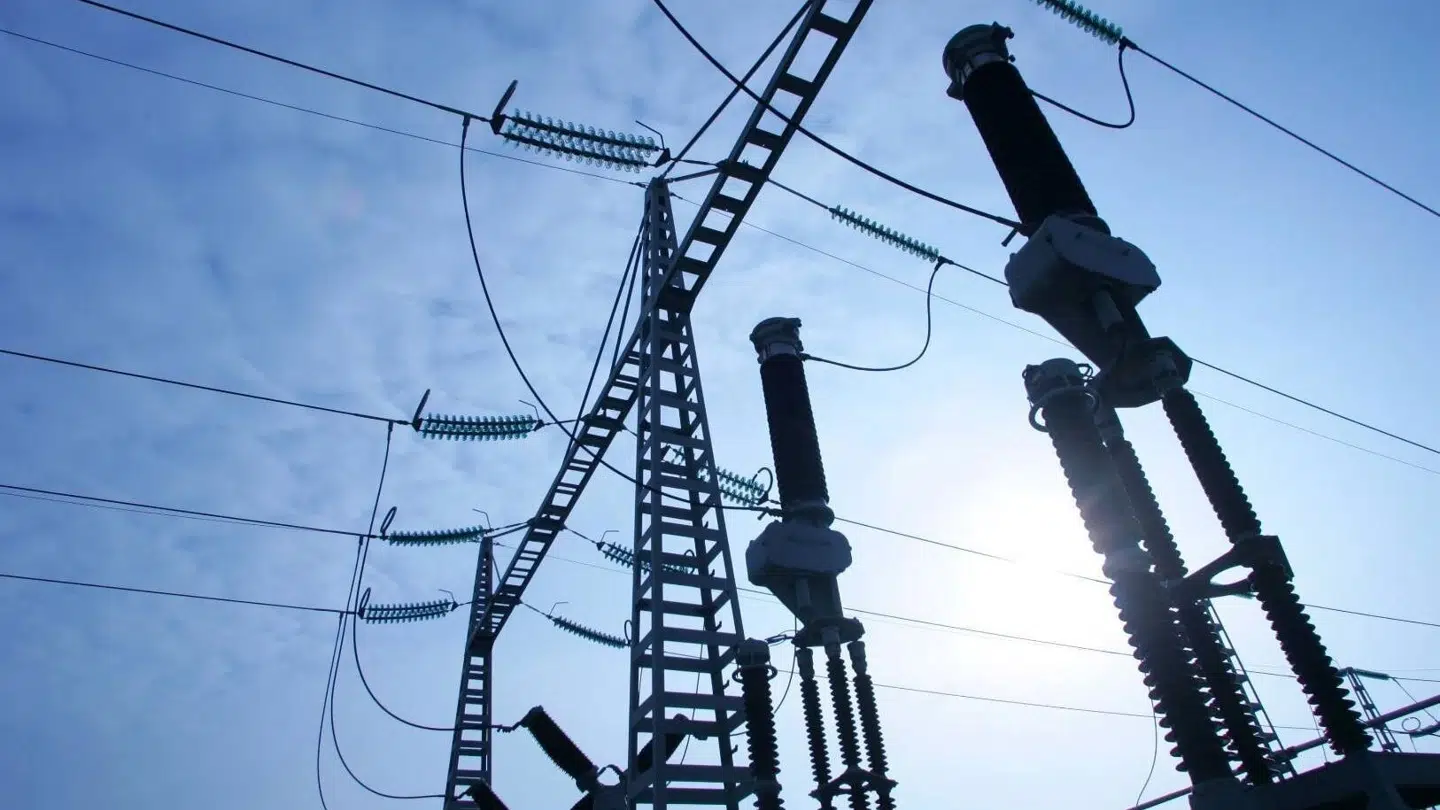 Ann Lehmann, der er økonomisk ekspert, giver dig her en række gode råd til at få en billigere elregning. Free/Colourbox/arkiv