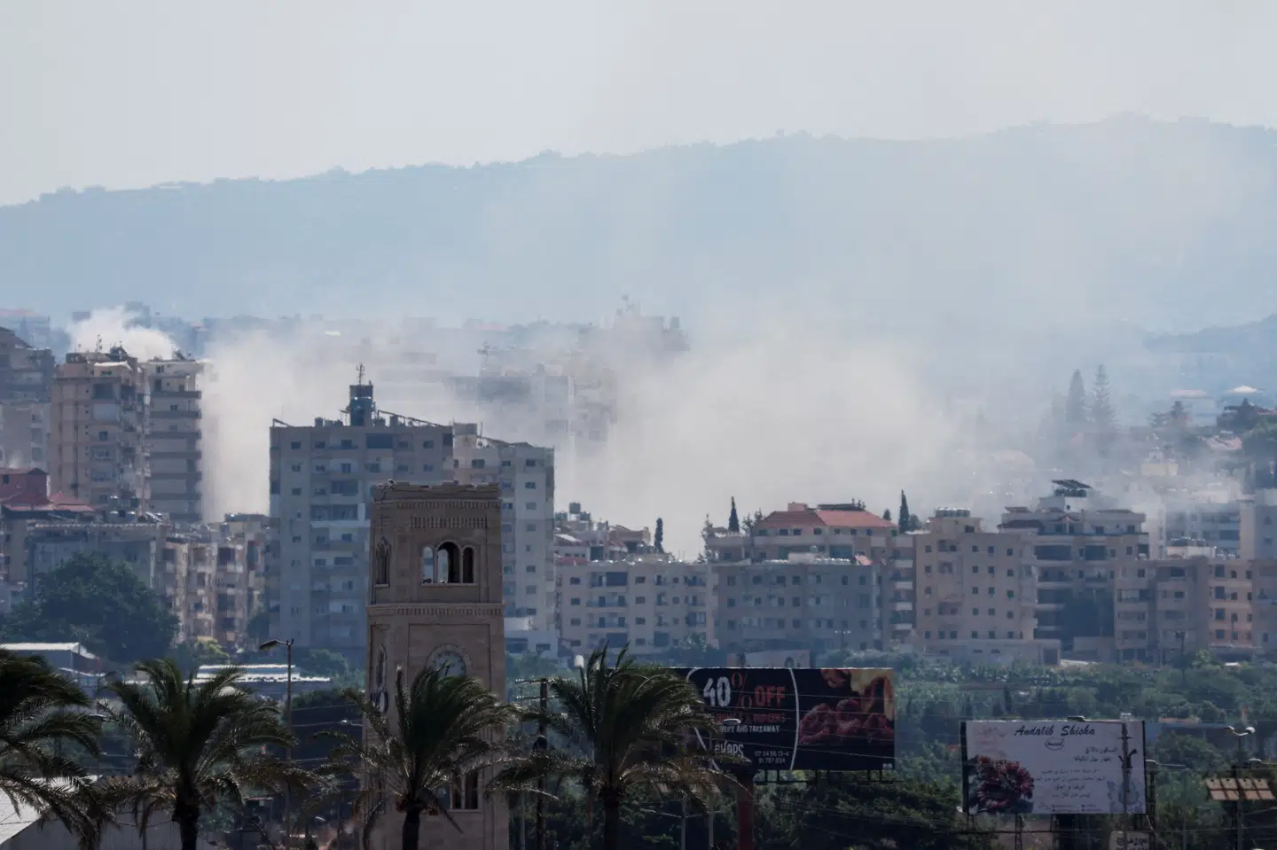 Det er særligt det sydlige Libanon, som er blevet angrebet i den eskalerende konflikt mellem Hizbollah og Israel. Her ses et angreb fra tidligere onsdag.