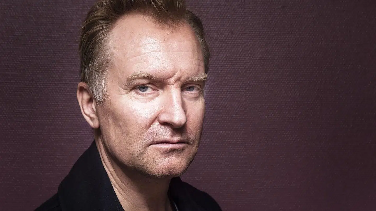 Ulrik Thomsen er den nye 'Carl Mørck' i Afdeling Q. En rolle, der tidligere blev spillet af Nikolaj Lie Kaas.