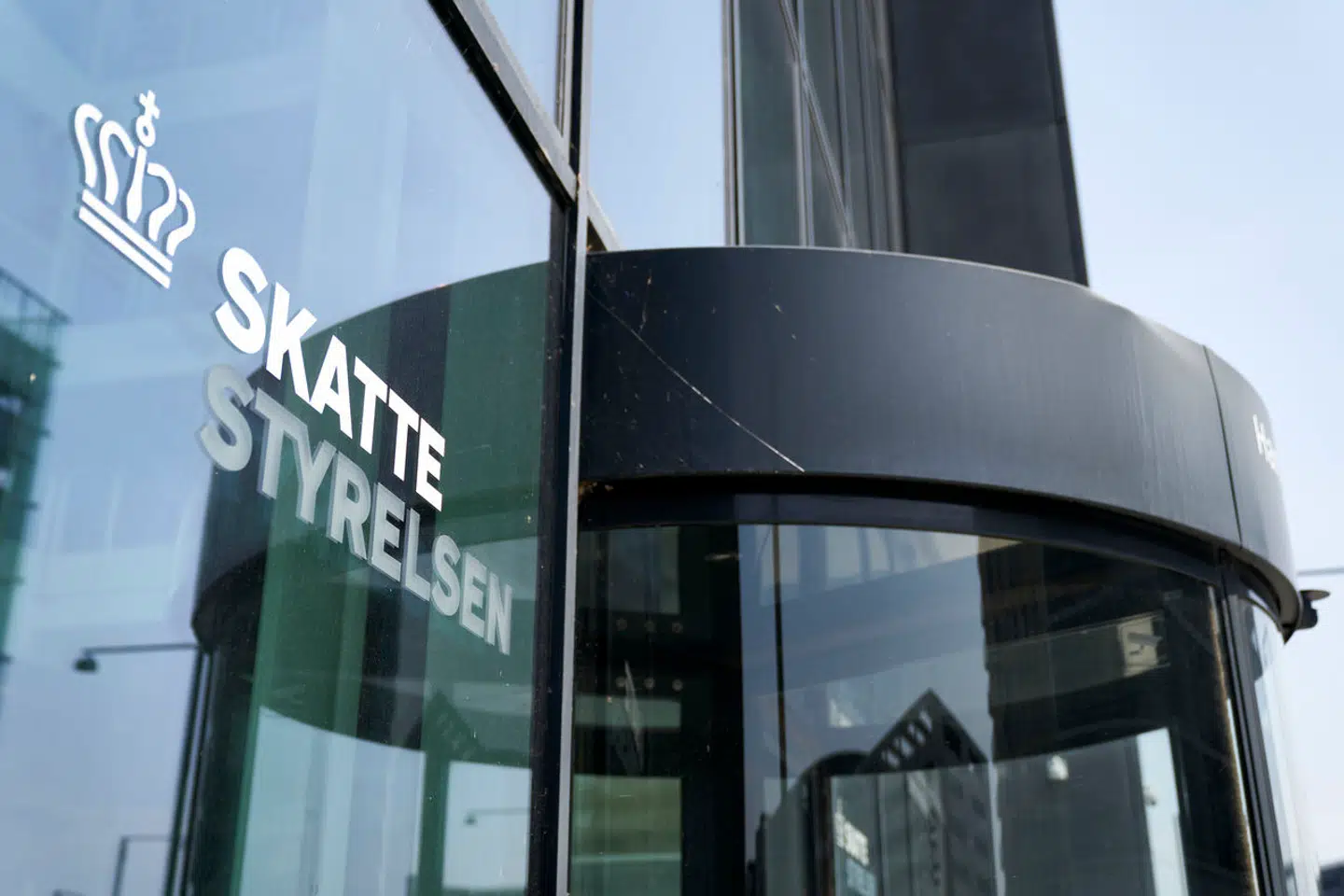 Skattestyrelsens udsendelse af en stor mængde regninger på meget små beløb får kritik.