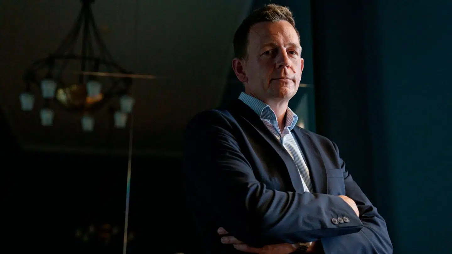 Skatteminister Rasmus Stoklund melder hus forbi.