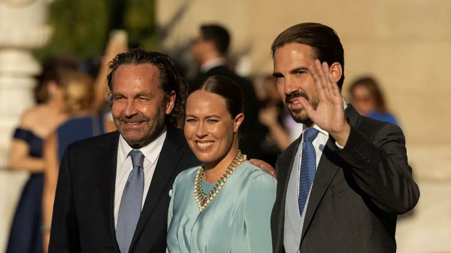 Eksdronning Anne-Maries yngste søn, prins Philippos med sin kone, Nina Flohr, samt hendes far, Thomas Flohr.
