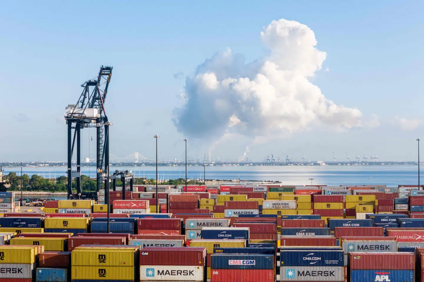 Hvis en havnestrejke på den amerikanske østkyst varer mere end et par dage, vil det skabe så store huller i forsyningskæderne, at konsekvenserne godt kan vise sig helt ind i 2025, vurderer senioranalytiker i Sydbank Mikkel Emil Jensen. (Arkivfoto).