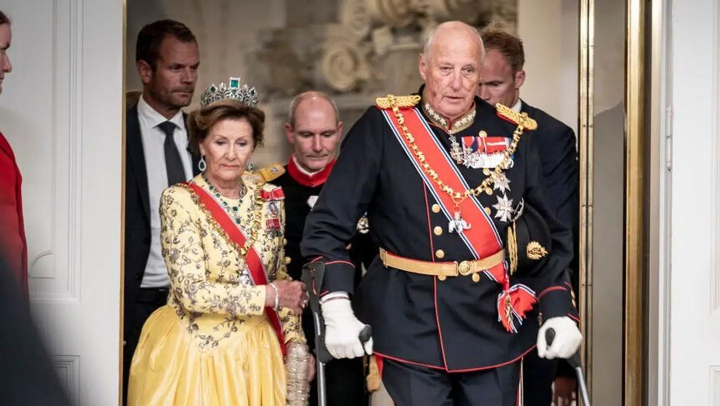 Kong Harald V og dronning Sonja til gallamiddag under fejringen af dronningens 50-års regeringsjubilæum i 2022.