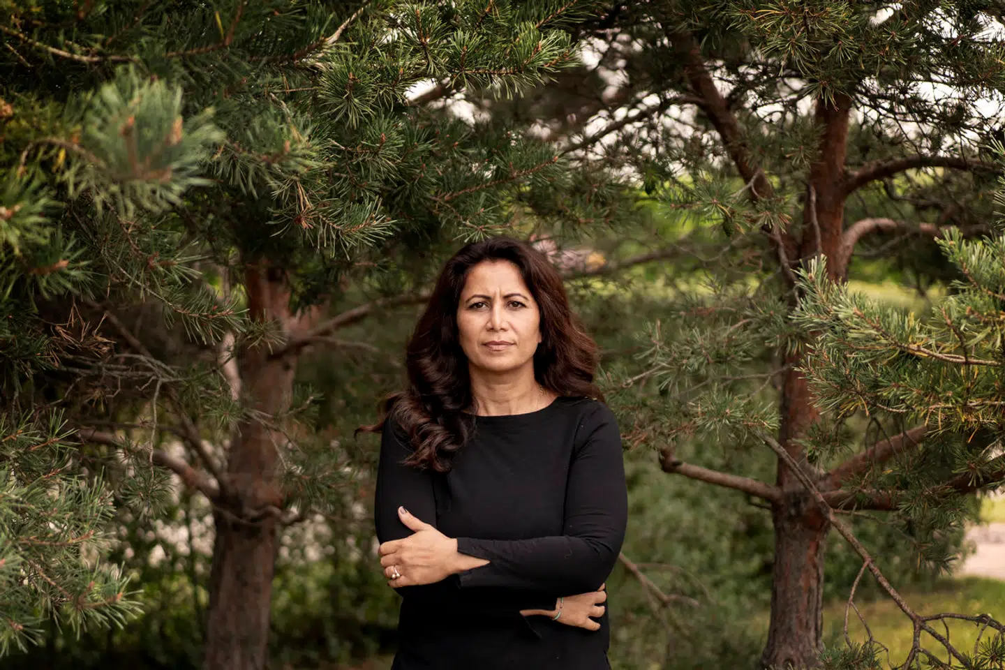 Et år efter terrorangrebet på Israel er danskernes debat om konflikten i Mellemøsten slået ind på et farligt spor, lyder advarslen fra Özlem Cekic, der i det seneste år har mistet flere venskaber.