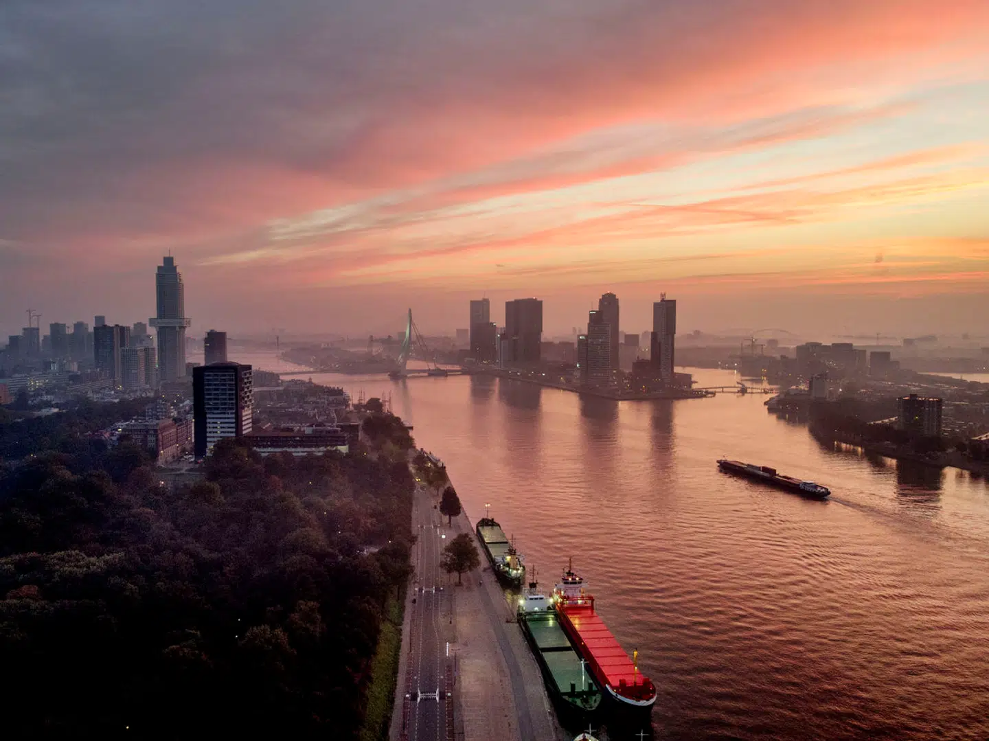 Undercoverhold i Rotterdam og andre hollandske byer har sneget sig rundt i gaderne for at fange udøvere af sexchikane i selve gerningsøjeblikket.