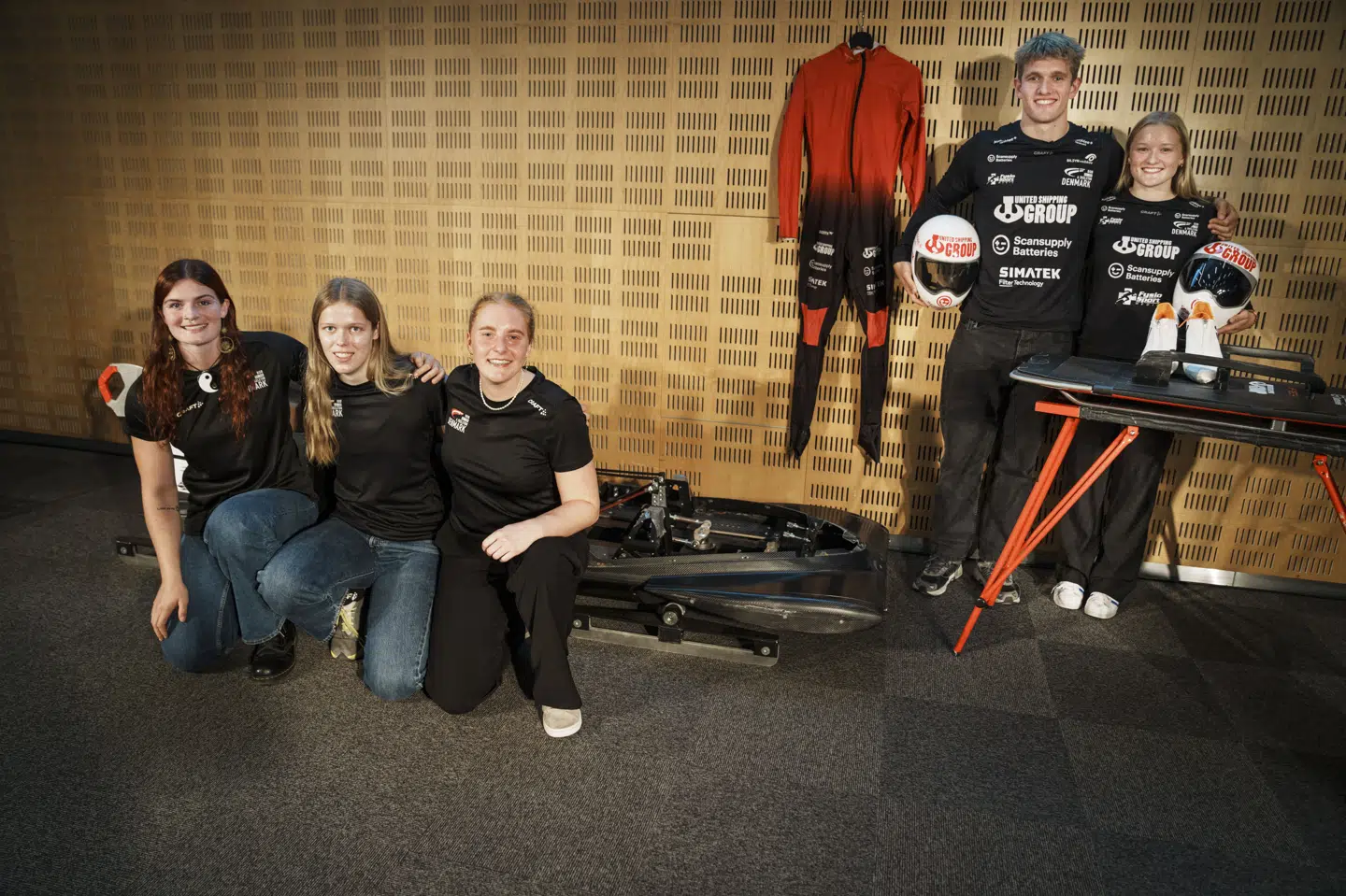 De danske olympiske kandidater i bobslæde Nanna Nibe Boldt, Maja Voigt, Emma Hermansen og i skeleton: Rasmus Vestergård Johansen og Nanna Vestergård Johansen var fredag samlet i Idrættens Hus i Brøndby.