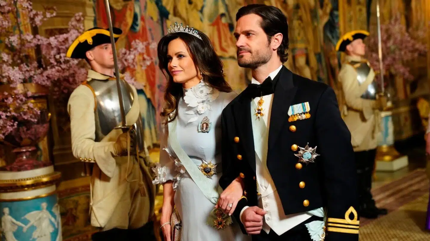 Prinsesse Sofia er gift med prins Carl Philip af Sverige, og så sent som i maj var det svenske prinsepar med, da danske kong Frederik og dronning Mary var på statsbesøg på Kongeslottet i Stockholm.