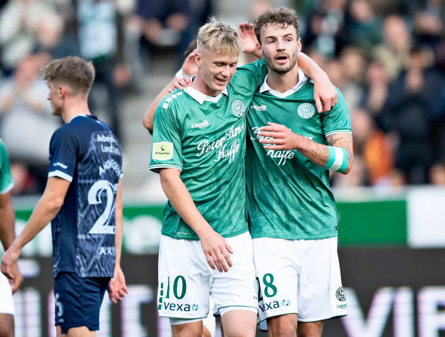 Viborgs Magnus Westergaard har scoret til 1-0 i superligakampen mellem Viborg FF og AGF på Energi Viborg Arena, søndag den 6. oktober 2024.. (Foto: Henning Bagger/Ritzau Scanpix)