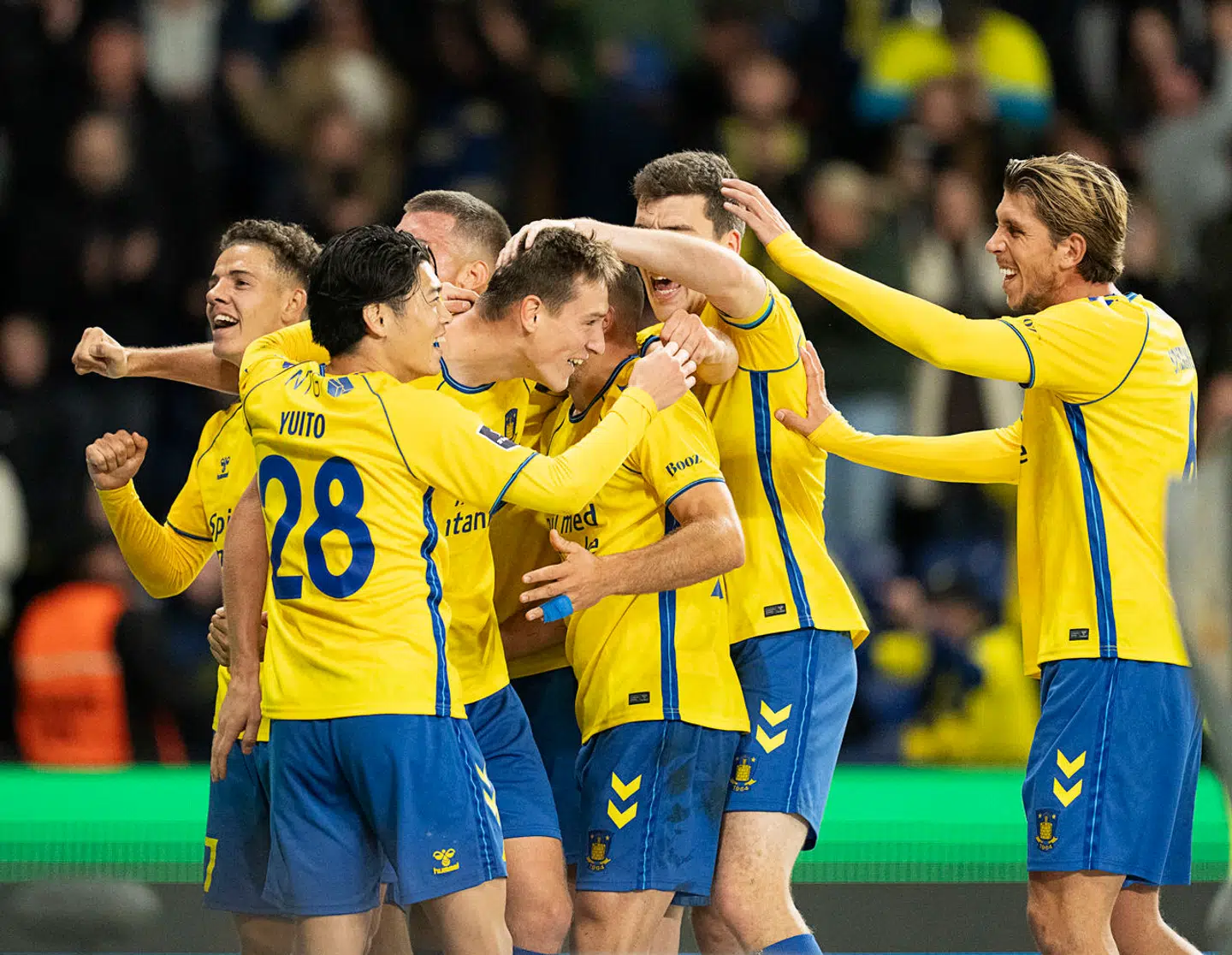Brøndbys Mileta Rajovic scorer til 2-0 under superligakampen mellem Brøndby IF og FC Midtjylland på Brøndby Stadion søndag den 6. oktober 2024.. (Foto: Claus Bech/Ritzau Scanpix)