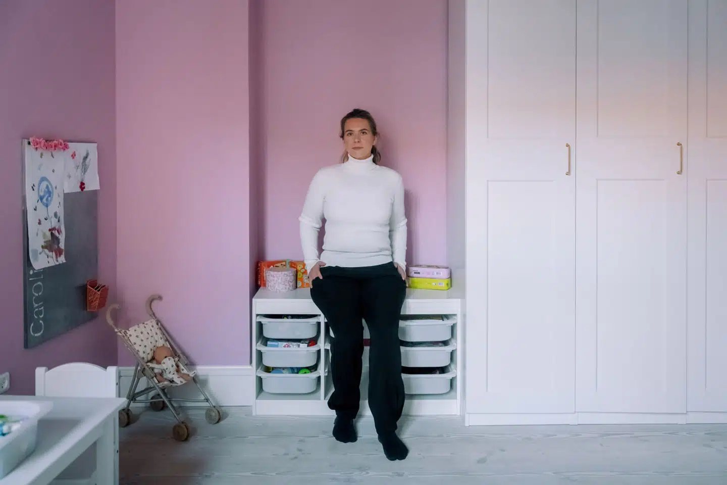 Carina Maibom Medard valgte at blive solomor for tre år siden, da hun ikke havde fundet manden, der skulle være far til hendes barn. Det var én af årsagerne til, at hun endte med at bruge cirka 50.000 kroner på ekstra omsorg.