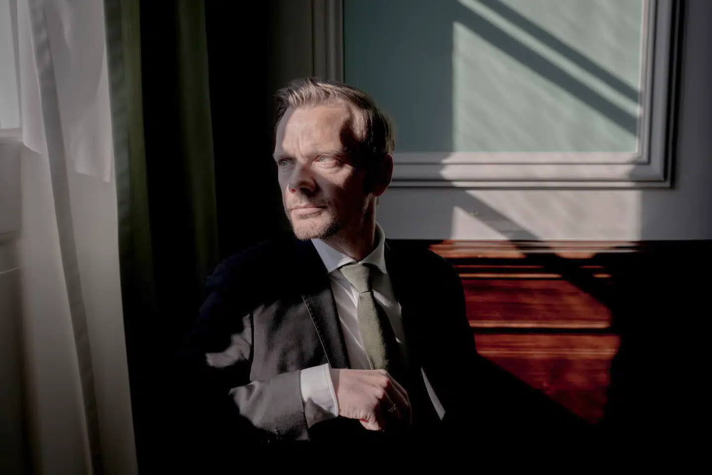 Justitsminister Peter Hummelgaard: Tilbøjeligheden til at begå vold stammer i hans øjne fra hjemmet.