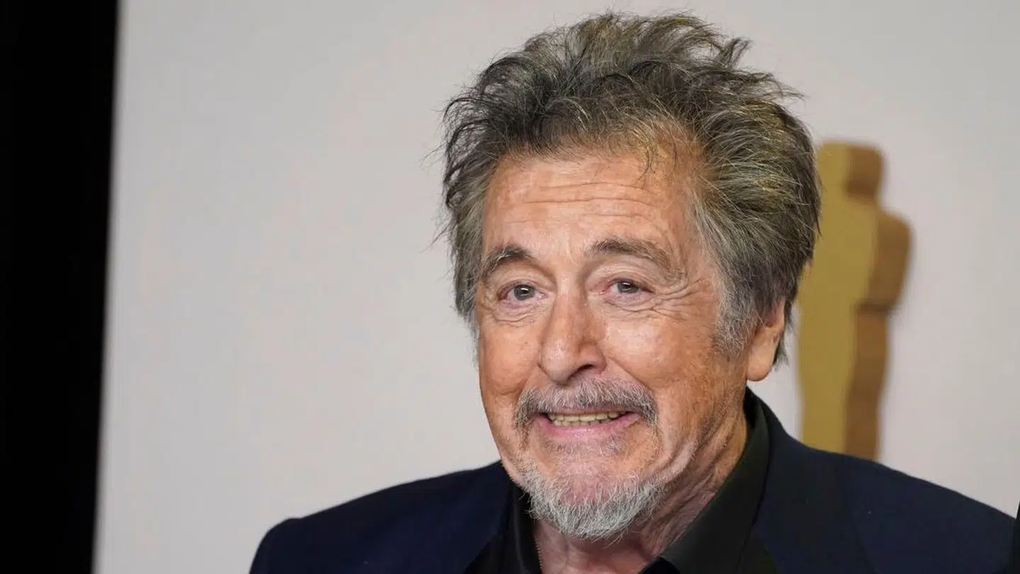 Al Pacino er 84 år.