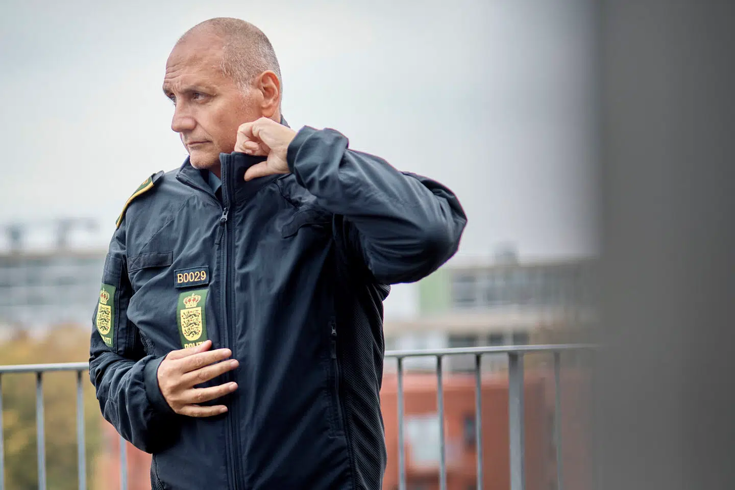 Politiinspektør René Raffo er foruroliget over de kriminelle familier, der er massivt overrepræsenteret i kriminalitetsstatistikkerne. Også fordi familierne heller ikke gerne samarbejder med myndighederne.